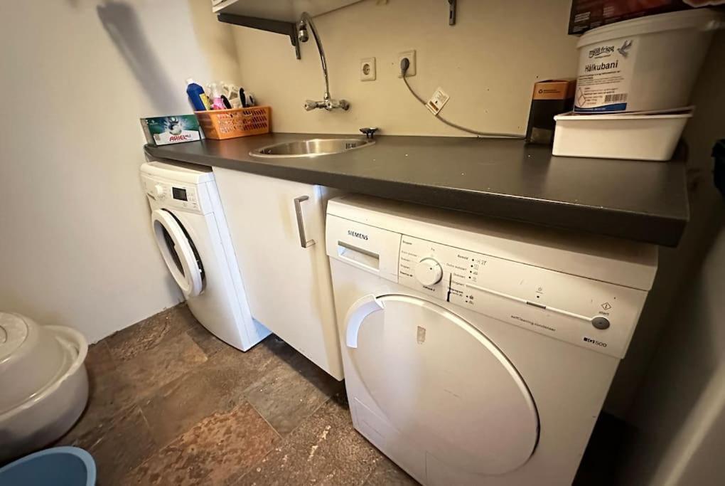Spacious And Family Friendly Apartment In Reykjavik Ngoại thất bức ảnh